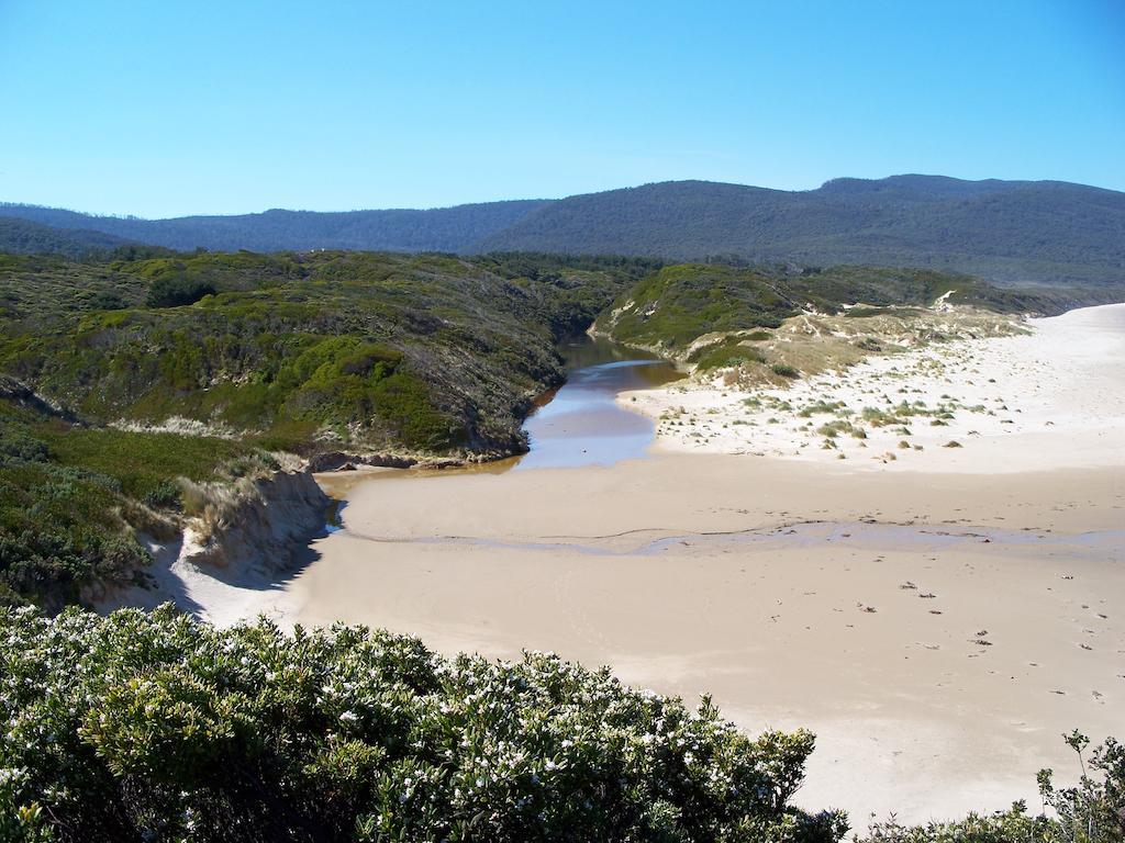 Cloudy Bay Beach House South Bruny Extérieur photo