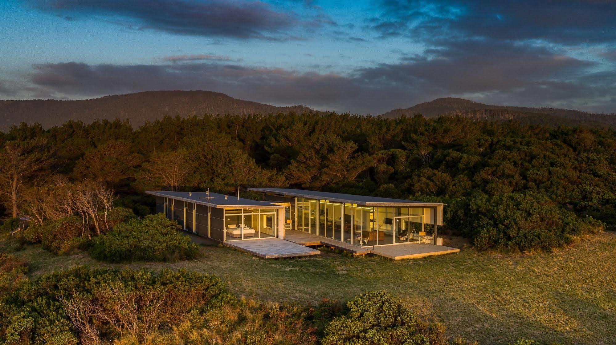 Cloudy Bay Beach House South Bruny Extérieur photo